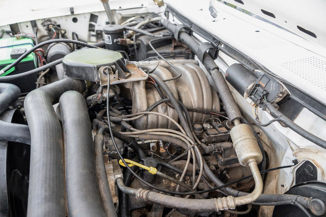 Used 1992 Ford Bronco Custom AWD/4WD image 24