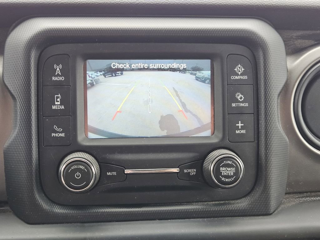 Used 2019 Jeep Wrangler Sport S image 22