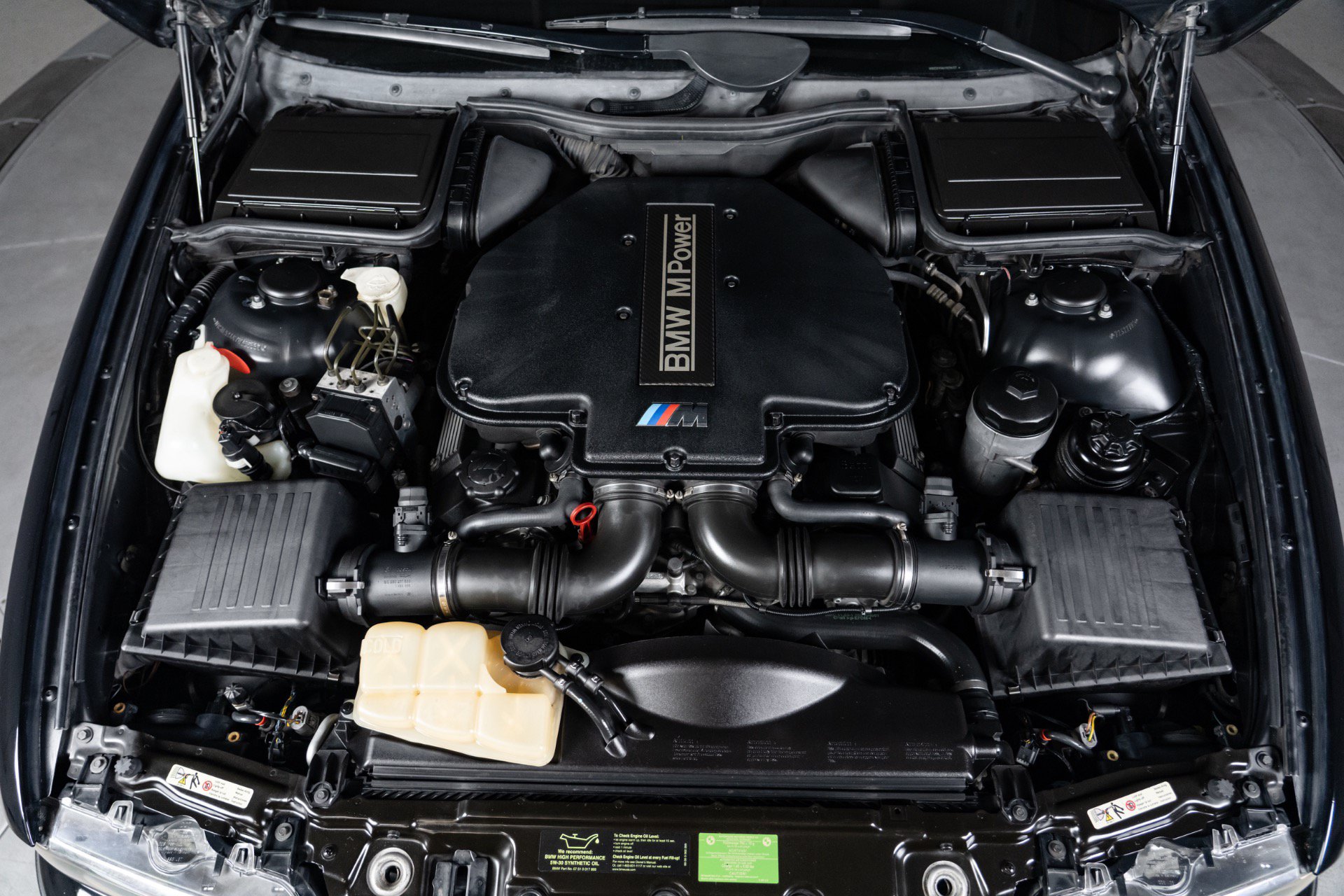 Used 2000 BMW M5 RWD image 37