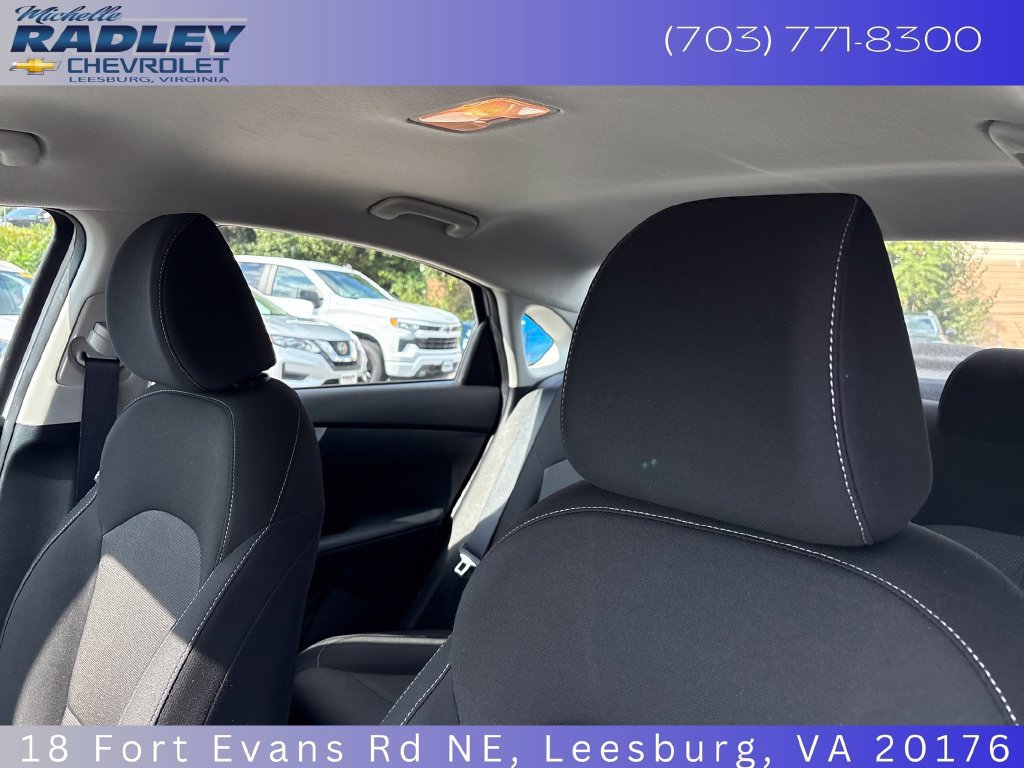 Used 2023 Kia Forte LXS FWD image 2