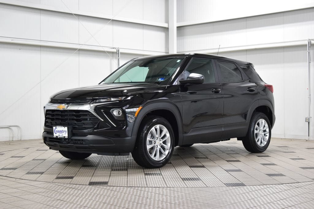 New 2026 Chevrolet TrailBlazer LS w/ LS Convenience Package AWD/4WD image 3