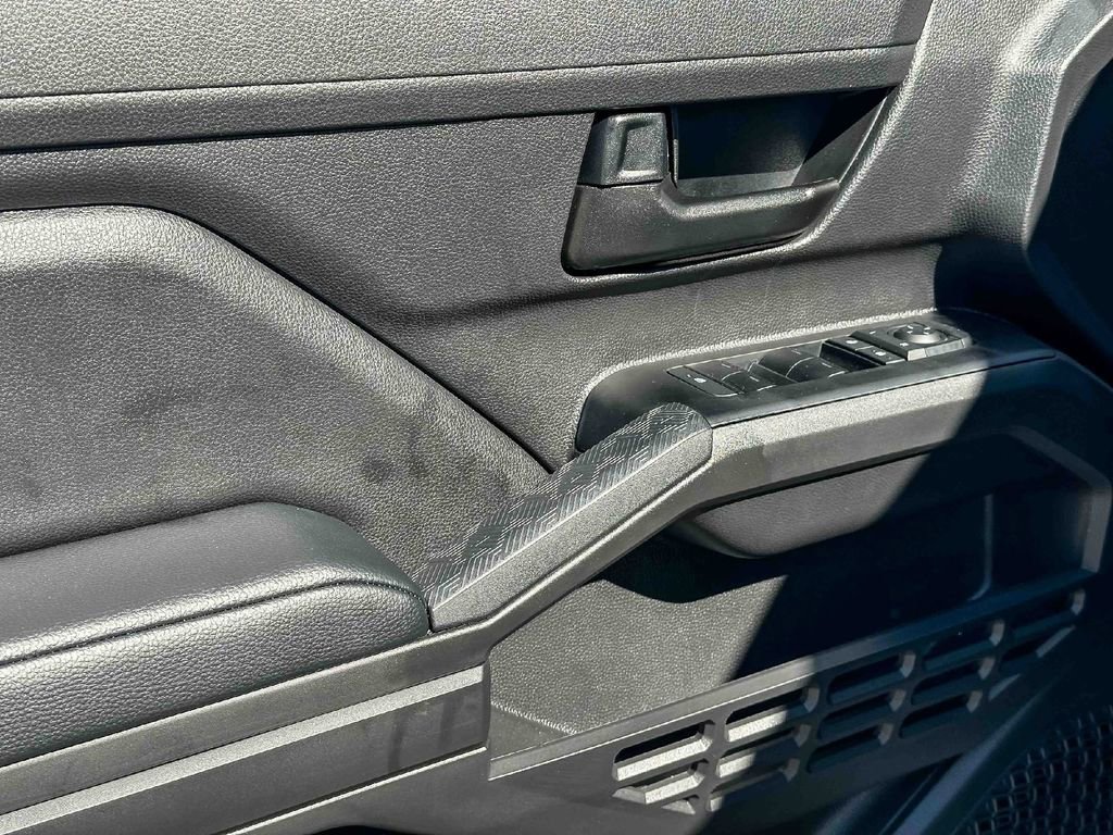 Used 2026 Toyota Tacoma SR image 16