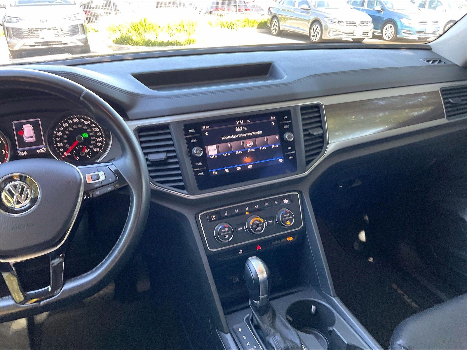 Used 2019 Volkswagen Atlas SE w/ Panoramic Sunroof Package AWD/4WD image 5