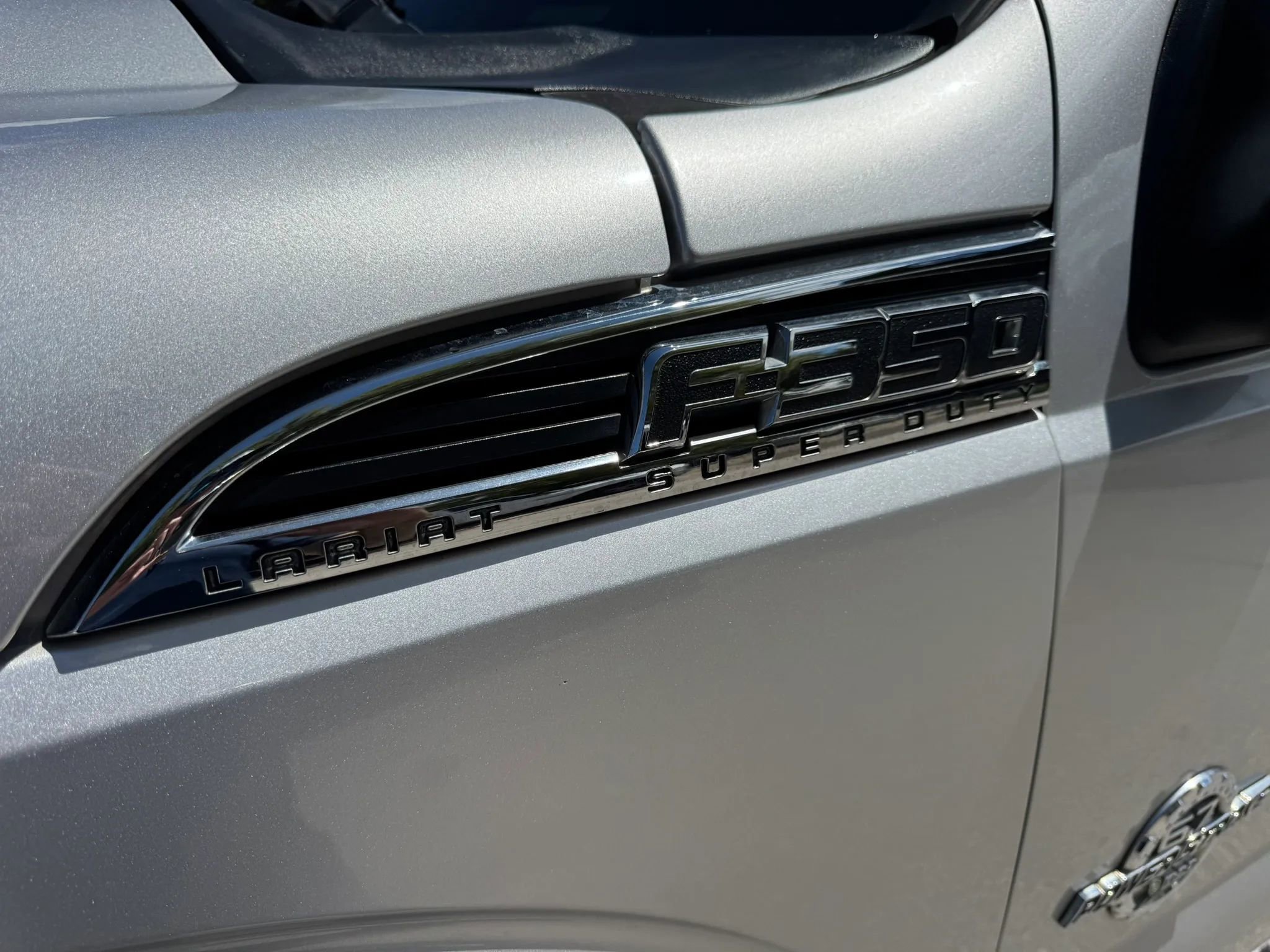 Used 2015 Ford F350 Lariat w/ Chrome Package image 46