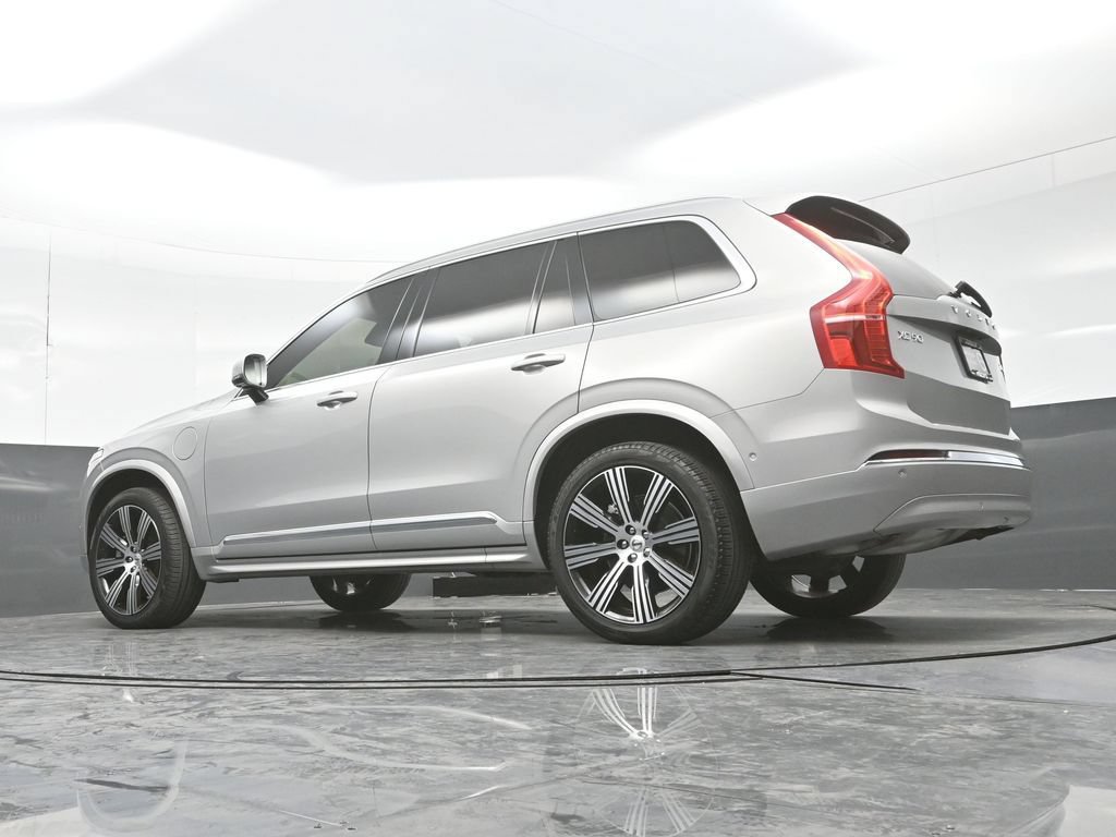Used 2025 Volvo XC90 T8 Ultra w/ Protection Package Premier AWD/4WD image 30