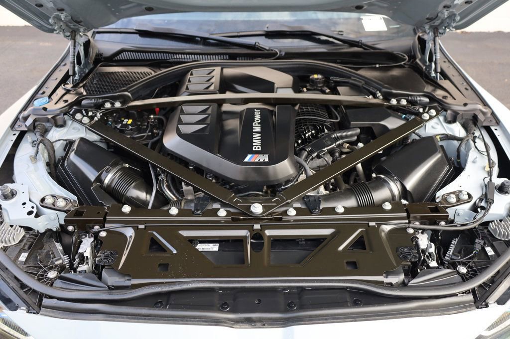 Used 2021 BMW M4 Competition w/ M Carbon Exterior Package image 11