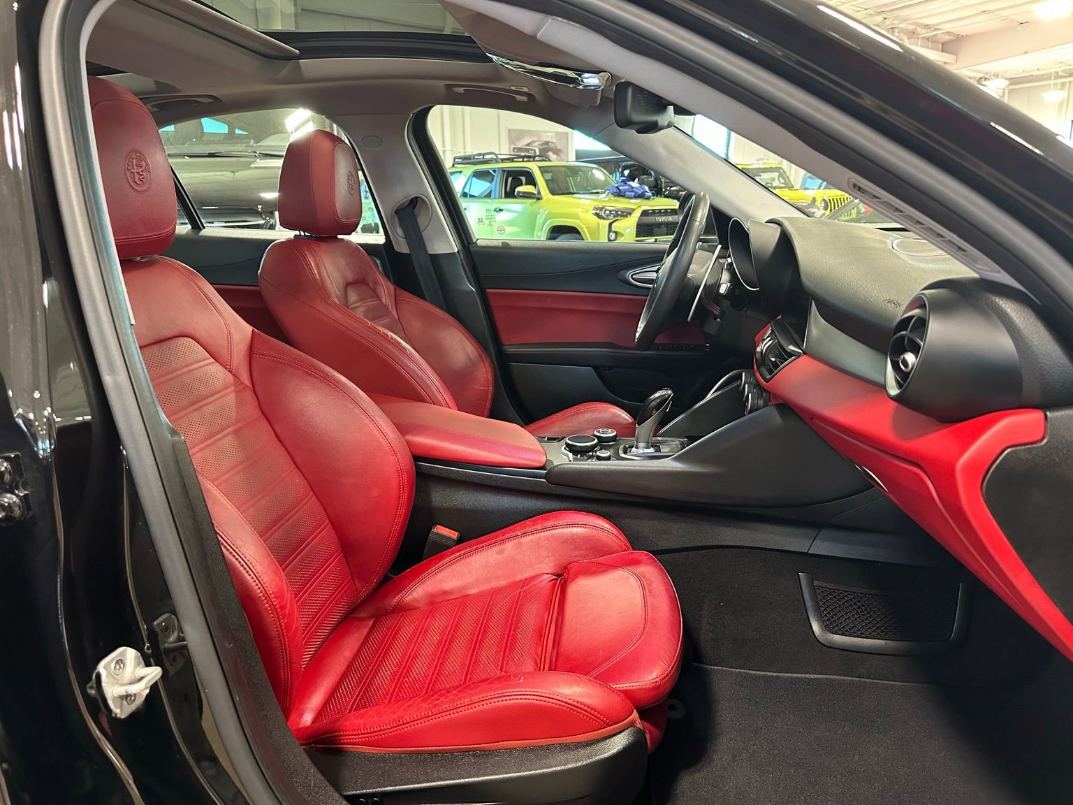 Used 2018 Alfa Romeo Giulia Ti Sport w/ Quick Order Package 22S Sport image 38