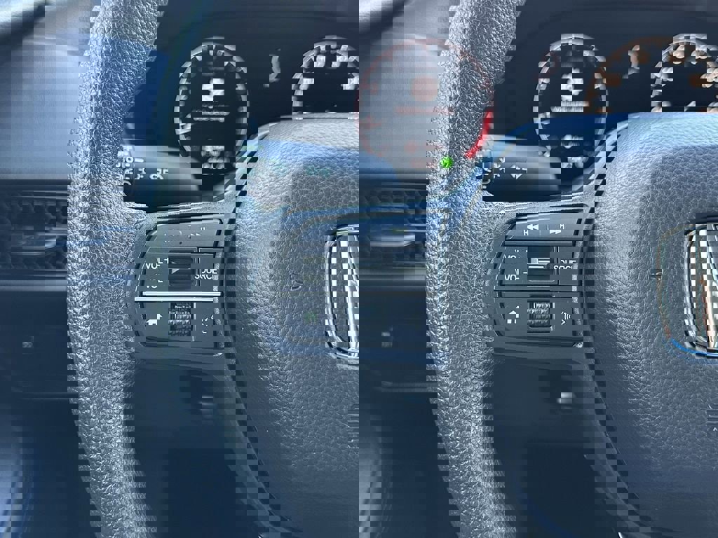 Used 2025 Honda HR-V LX image 26