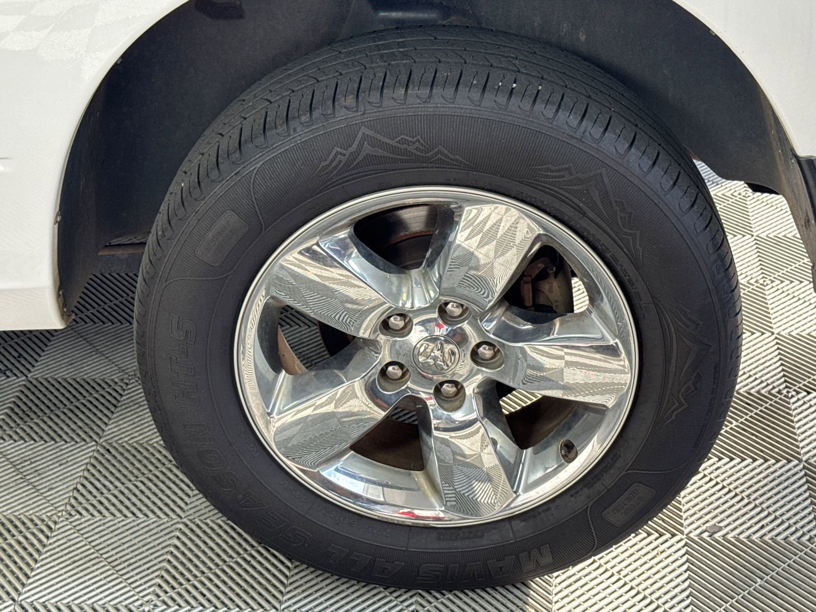 Used 2019 RAM 1500 Big Horn image 19