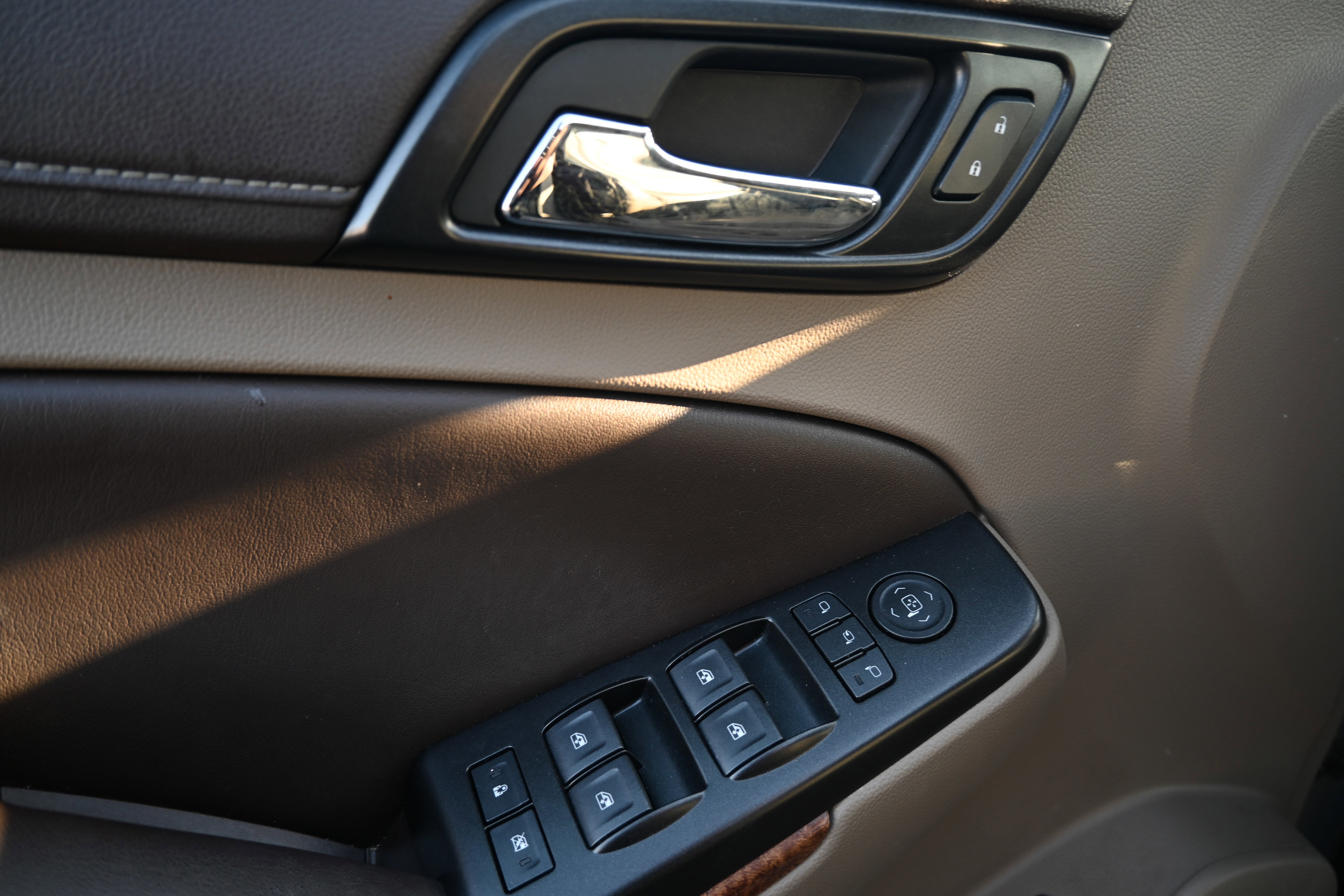 Used 2017 Chevrolet Tahoe Premier image 17