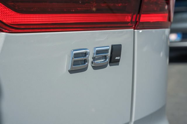 New 2027 Volvo XC60 B5 Ultra AWD/4WD image 11