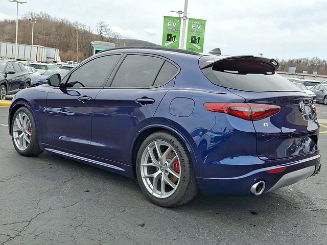 Used 2020 Alfa Romeo Stelvio Ti Sport w/ Quick Order Package 22S Sport image 4