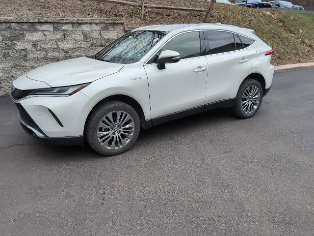 Used 2021 Toyota Venza Limited image 5