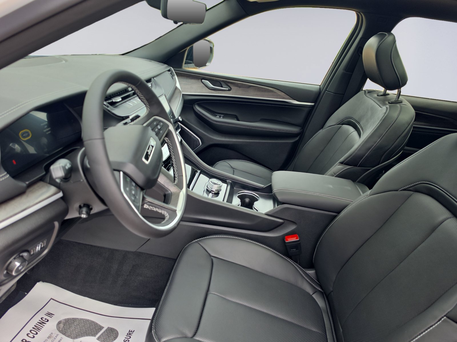New 2027 Jeep Grand Cherokee Limited AWD/4WD image 9