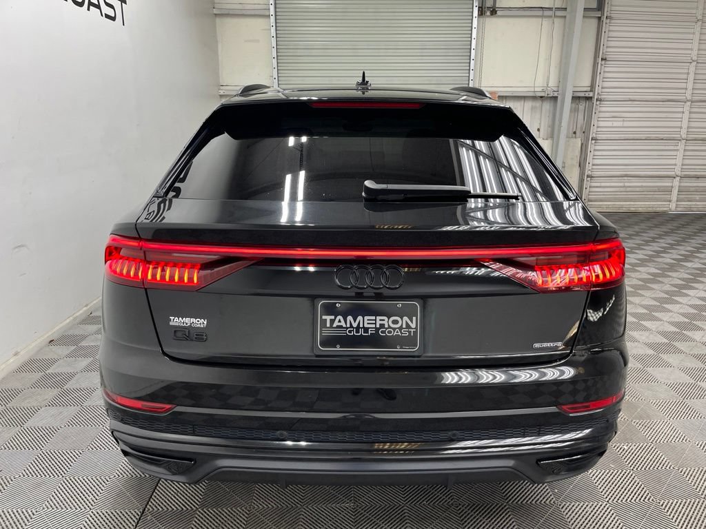 Used 2022 Audi Q8 Prestige w/ Prestige Package AWD/4WD image 10