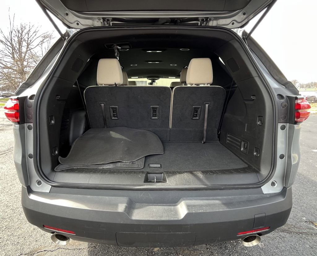 Certified 2023 Chevrolet Traverse LS w/ Safety Package image 4
