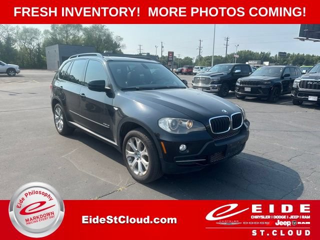 Used 2009 BMW X5 xDrive48i AWD/4WD image 1