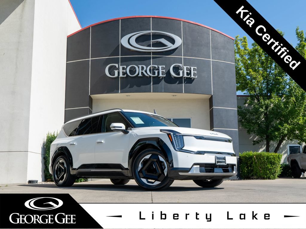 Certified 2024 Kia EV9 Land
