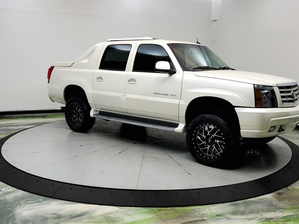 Used 2003 Cadillac Escalade EXT AWD/4WD image 3