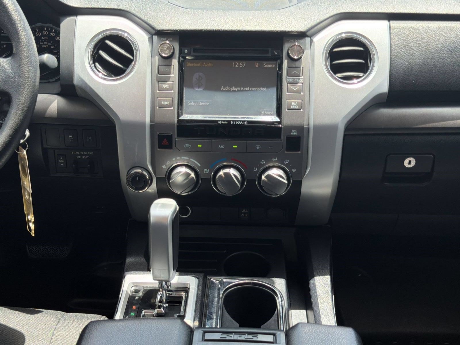 Used 2018 Toyota Tundra SR5 w/ SR5 Upgrade Package AWD/4WD image 20