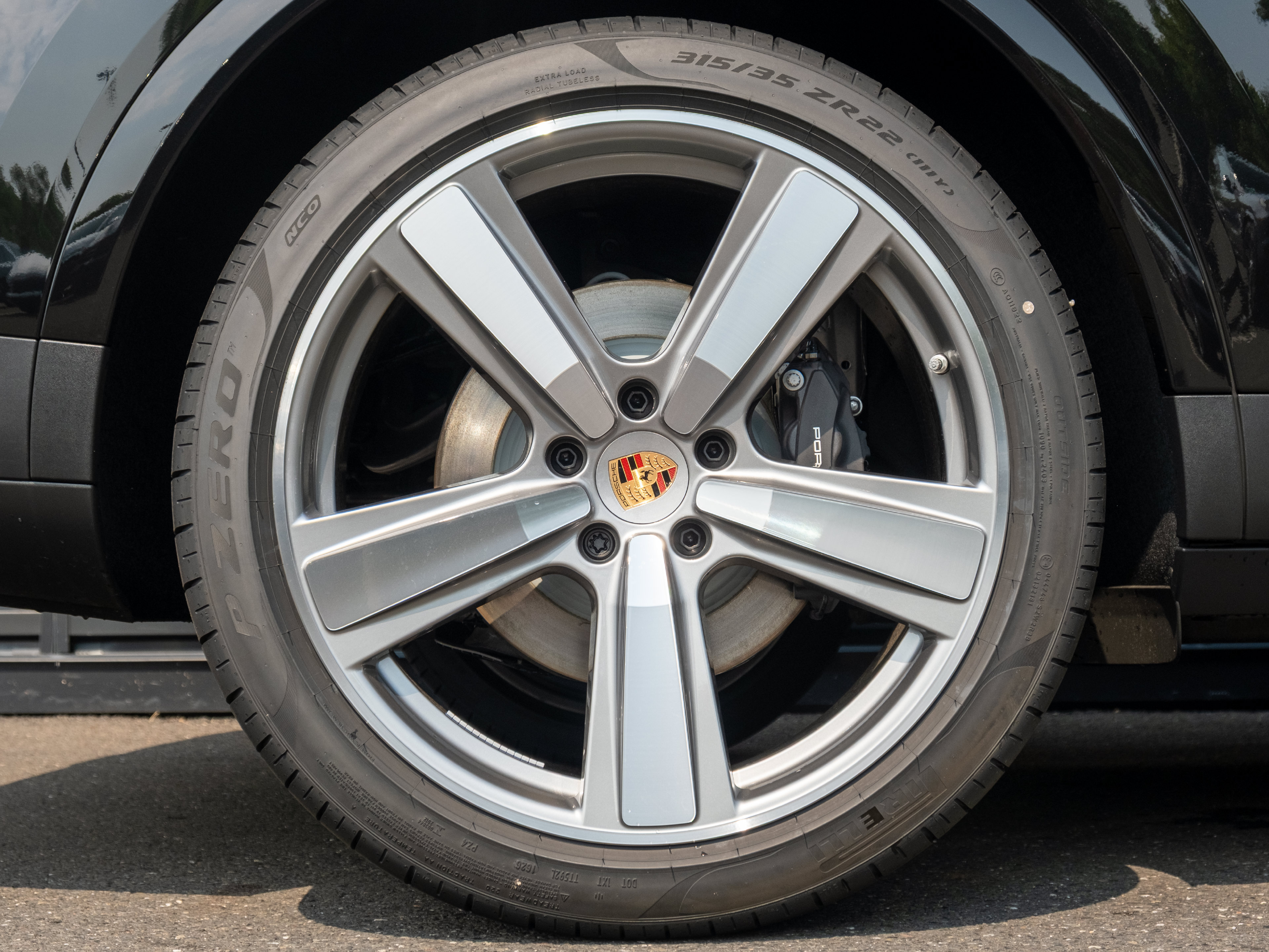 New 2026 Porsche Cayenne AWD/4WD image 14