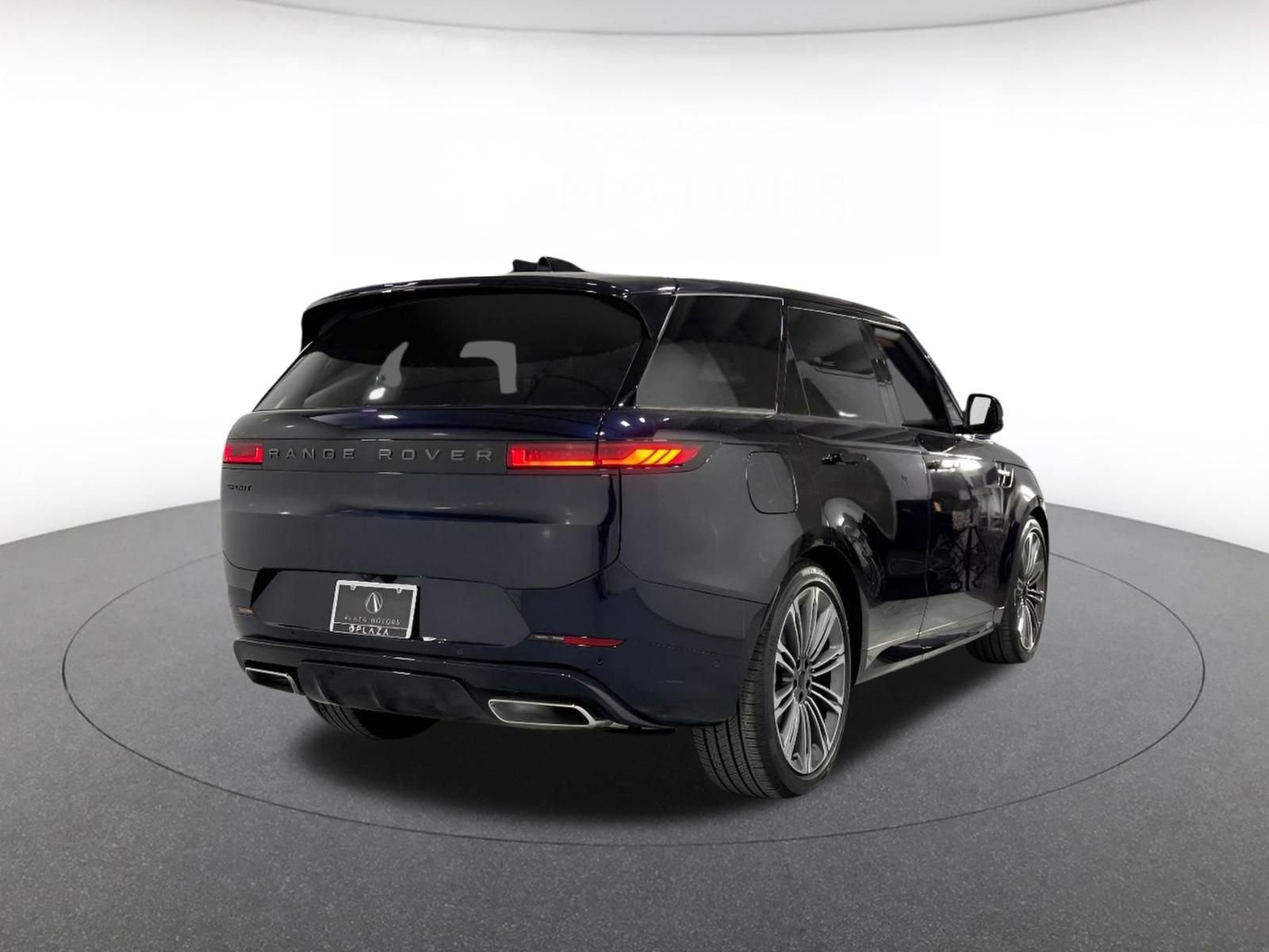 New 2026 Land Rover Range Rover Sport Dynamic SE image 5