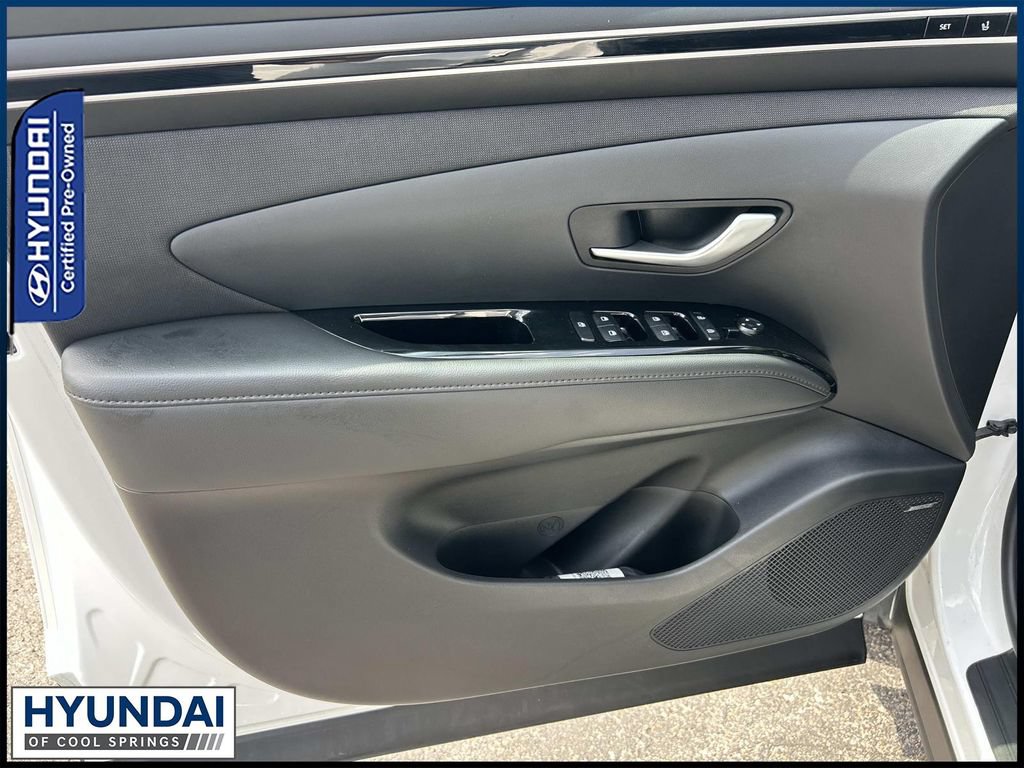 Certified 2023 Hyundai Tucson Limited AWD/4WD image 19