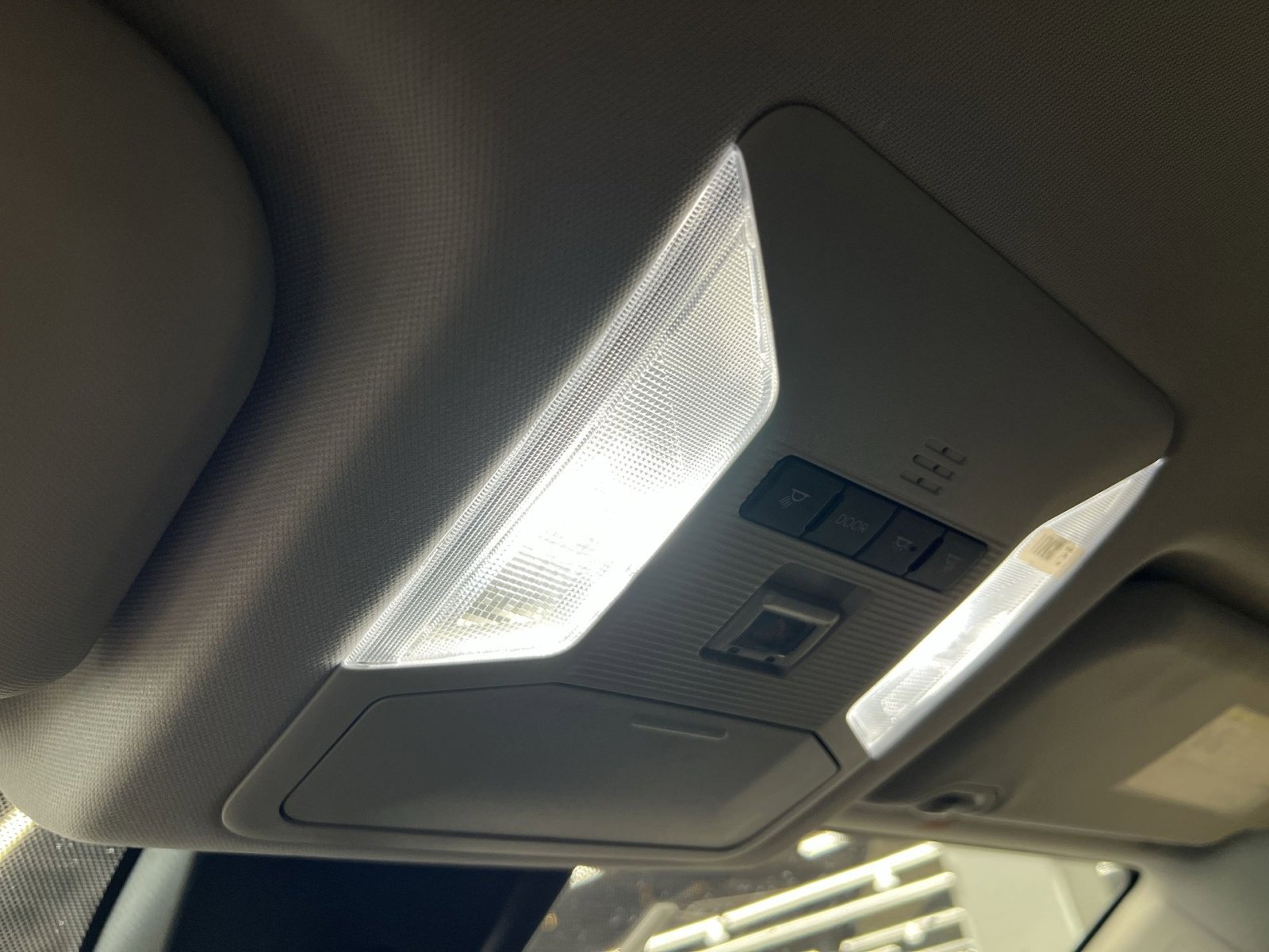 Used 2024 Toyota RAV4 LE image 30