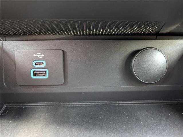 New 2025 Ford Mustang Coupe image 15