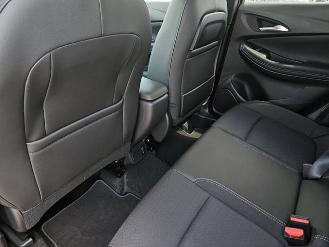 New 2026 Buick Encore GX Preferred w/ Comfort Package AWD/4WD image 33