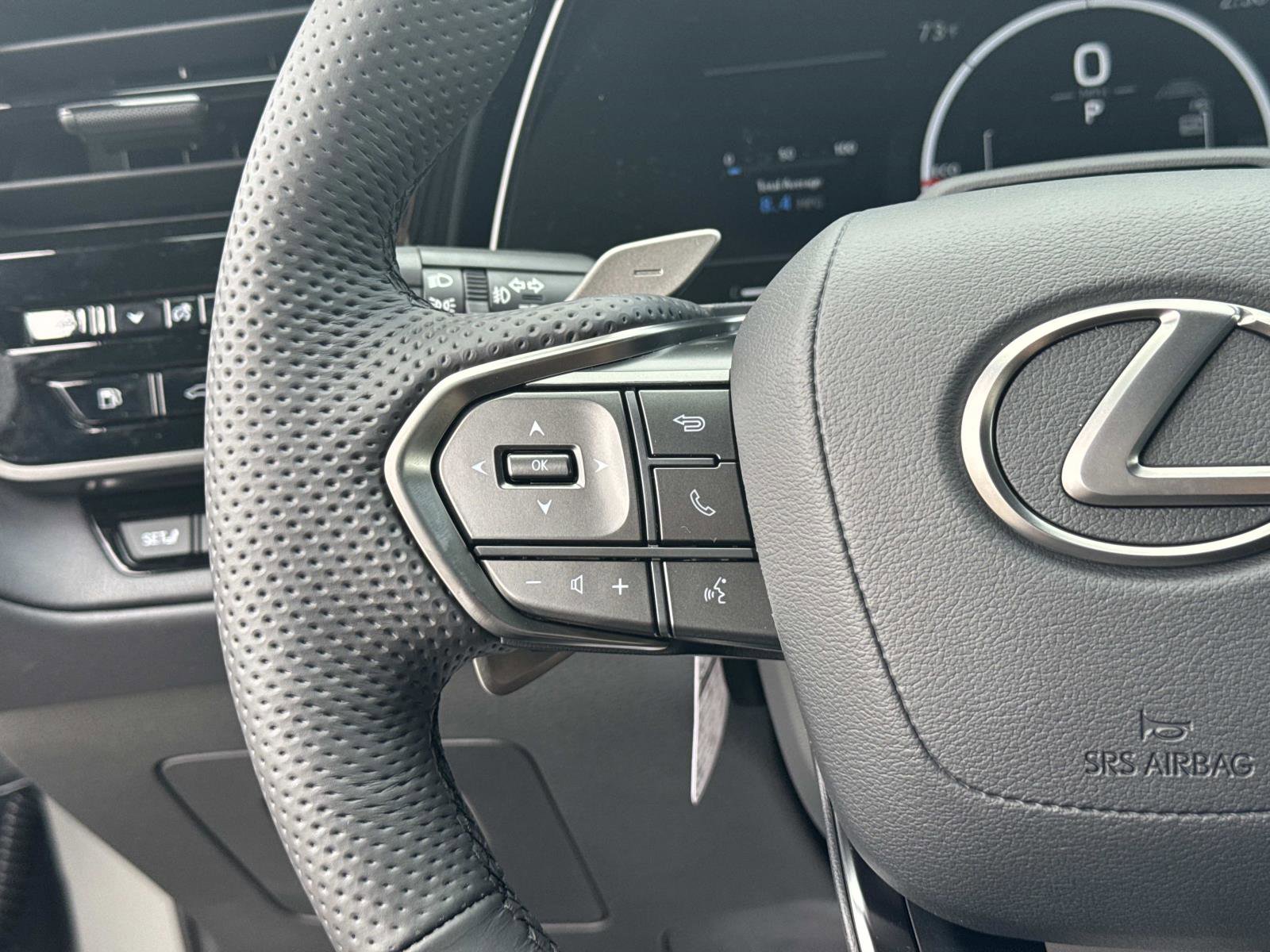 New 2026 Lexus TX 500h AWD image 25