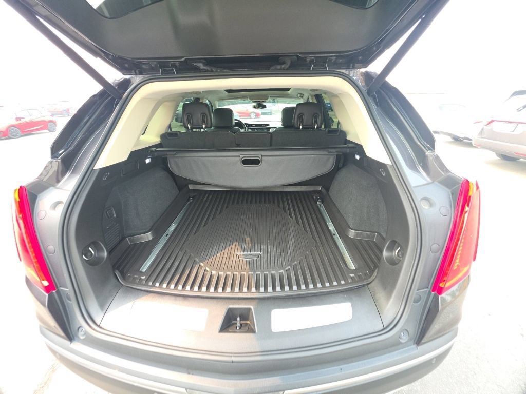 Used 2019 Cadillac XT5 Luxury FWD image 29