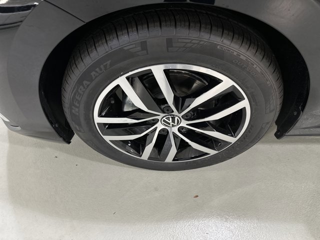 New 2026 Volkswagen Jetta SE image 11