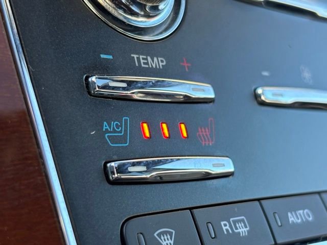 Used 2015 Lincoln Navigator 4WD image 39