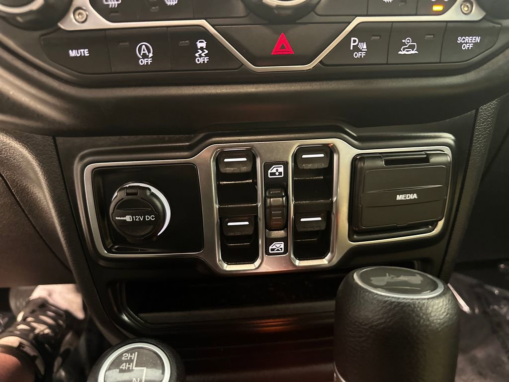 Used 2021 Jeep Wrangler Unlimited Sport image 21
