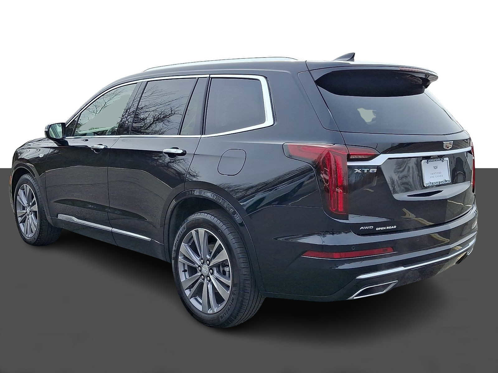 Used 2024 Cadillac XT6 Premium Luxury image 4