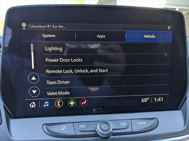 Used 2025 Chevrolet Blazer LT w/ Convenience Package FWD image 9
