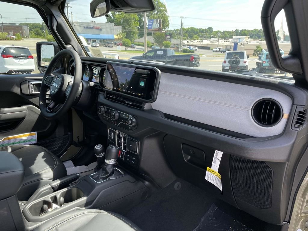 New 2025 Jeep Wrangler Unlimited Sport image 14