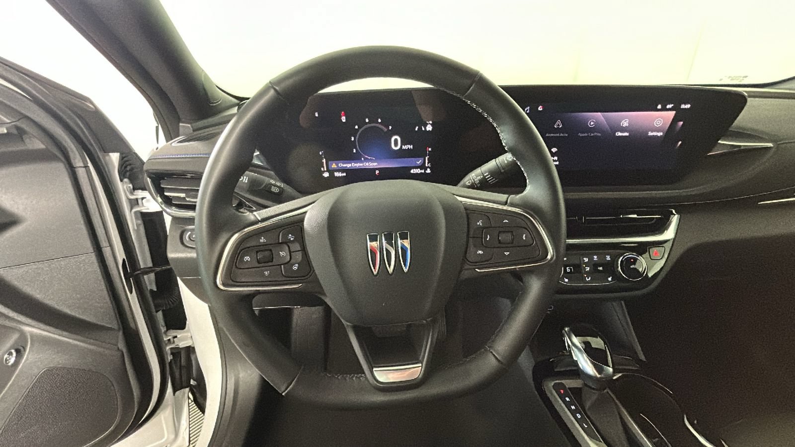 Used 2024 Buick Envista Sport Touring w/ Convenience I Package FWD image 18