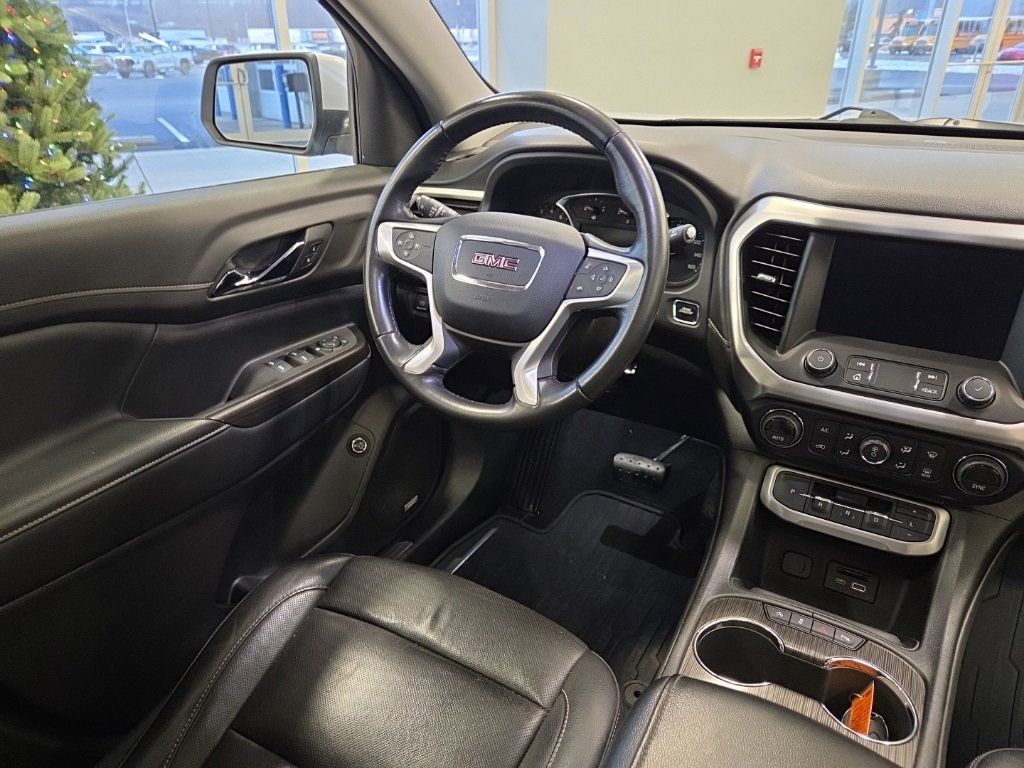Used 2020 GMC Acadia SLT image 18