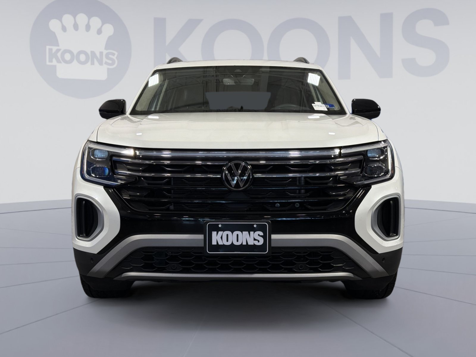 Used 2024 Volkswagen Atlas Peak Edition SEL AWD/4WD image 11