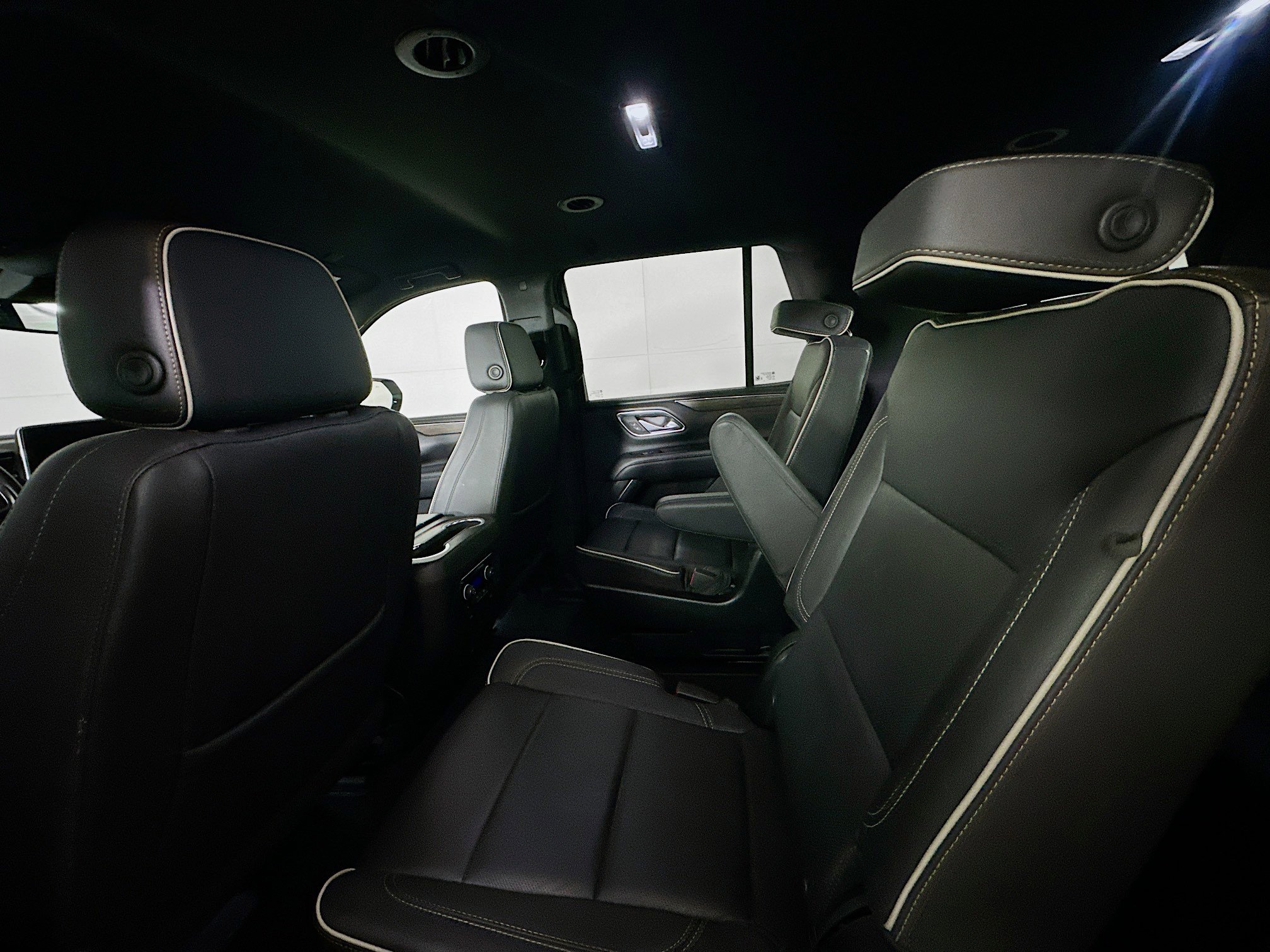 Used 2024 Chevrolet Tahoe Premier image 28