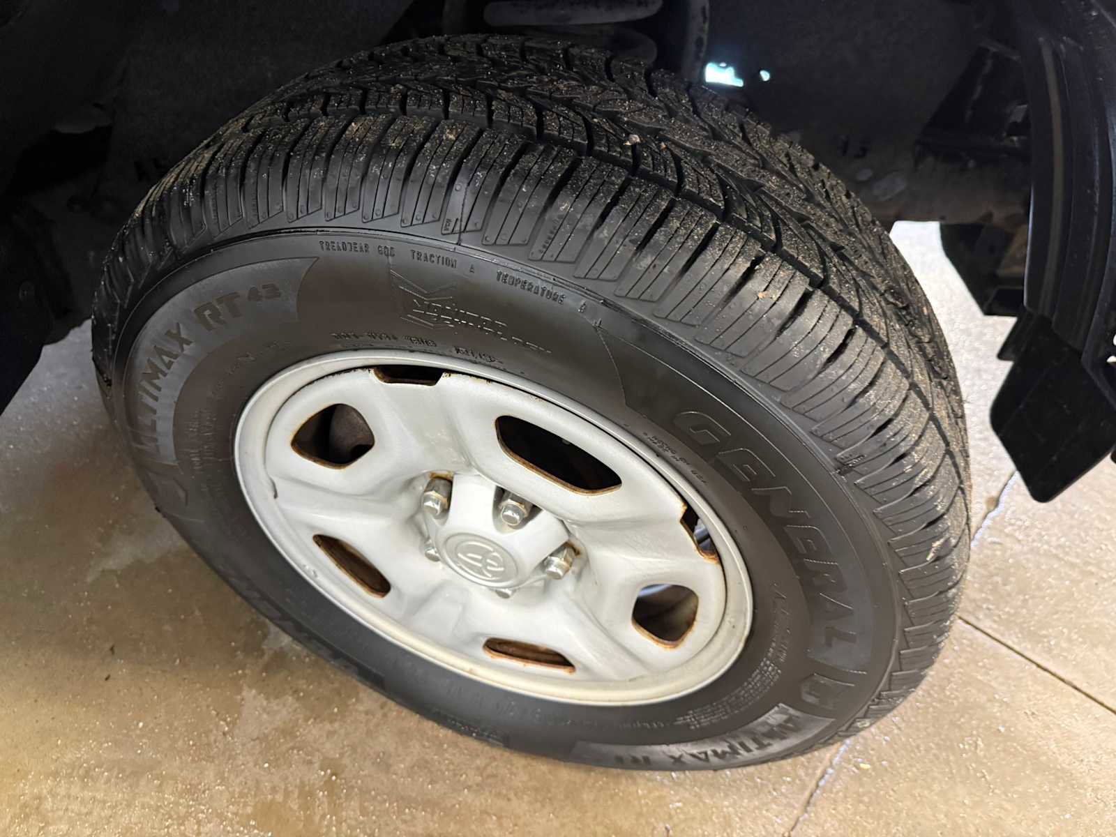 Used 2014 Toyota Tacoma 2WD Regular Cab image 12