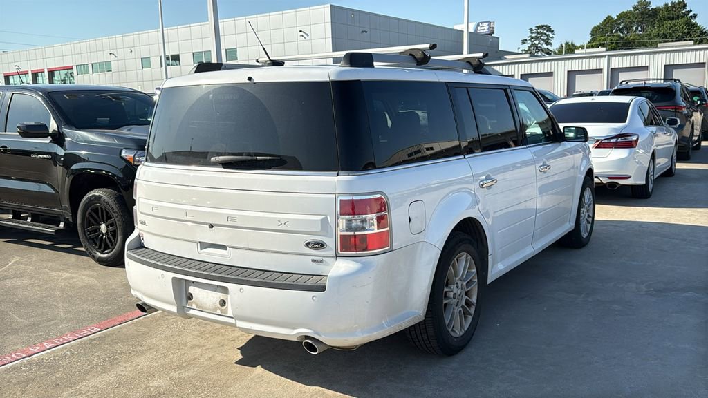 Used 2018 Ford Flex SEL w/ Equipment Group 202A AWD/4WD image 3