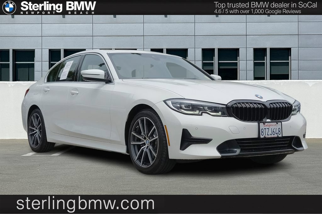 Used 2021 BMW 330i Sedan w/ Convenience Package RWD image 1