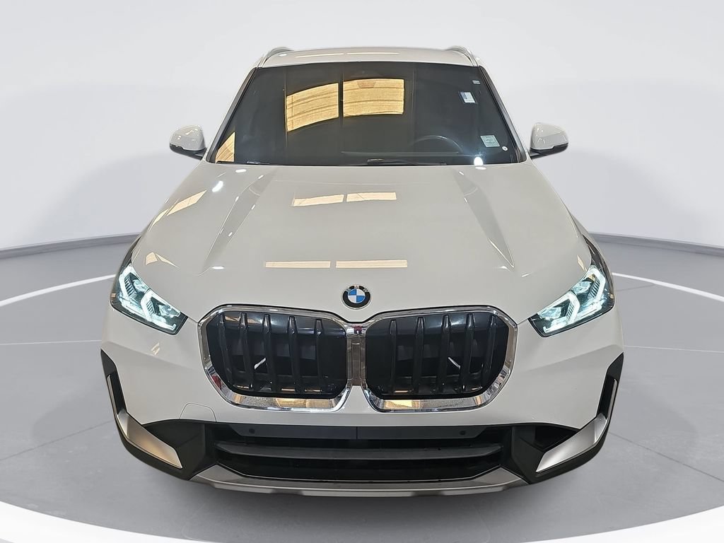 Used 2023 BMW X1 xDrive28i AWD/4WD image 2