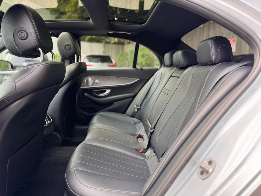 Used 2021 Mercedes-Benz E 350 4MATIC Sedan image 24