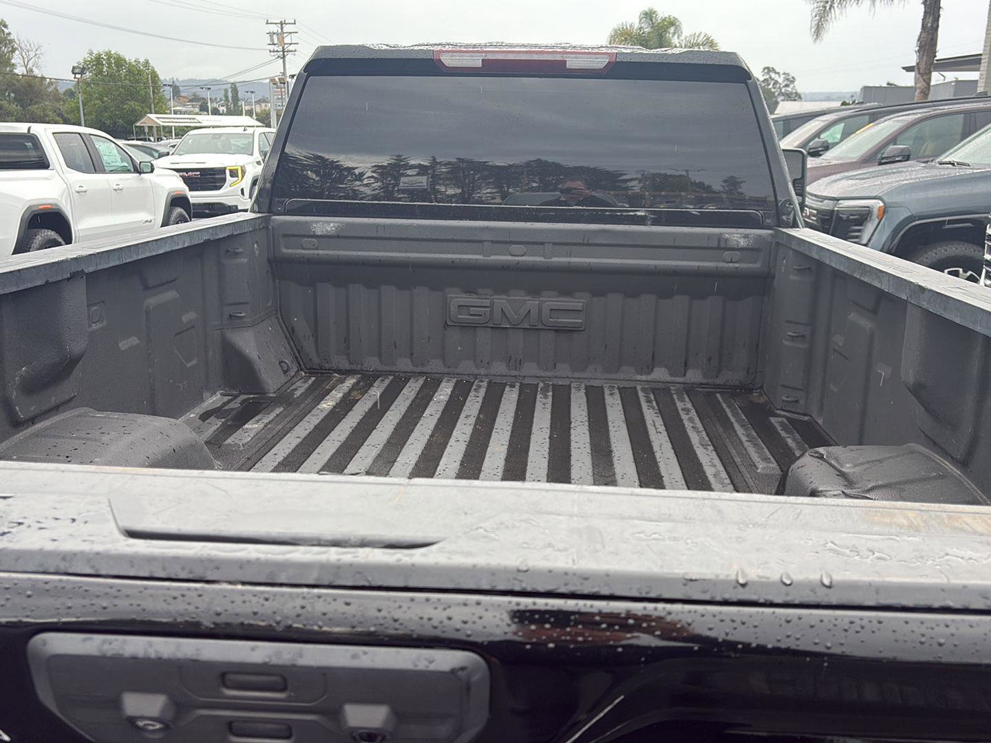 Used 2022 GMC Sierra 3500 SLE w/ SLE Value Package AWD/4WD image 10