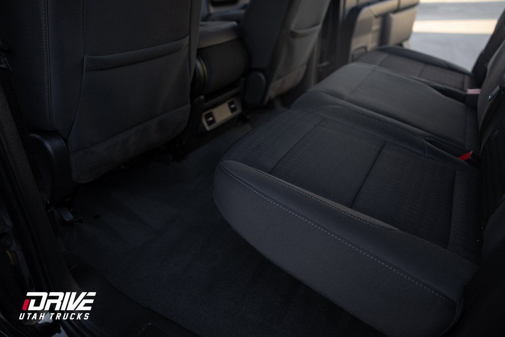 Used 2022 Chevrolet Silverado 1500 Custom image 22