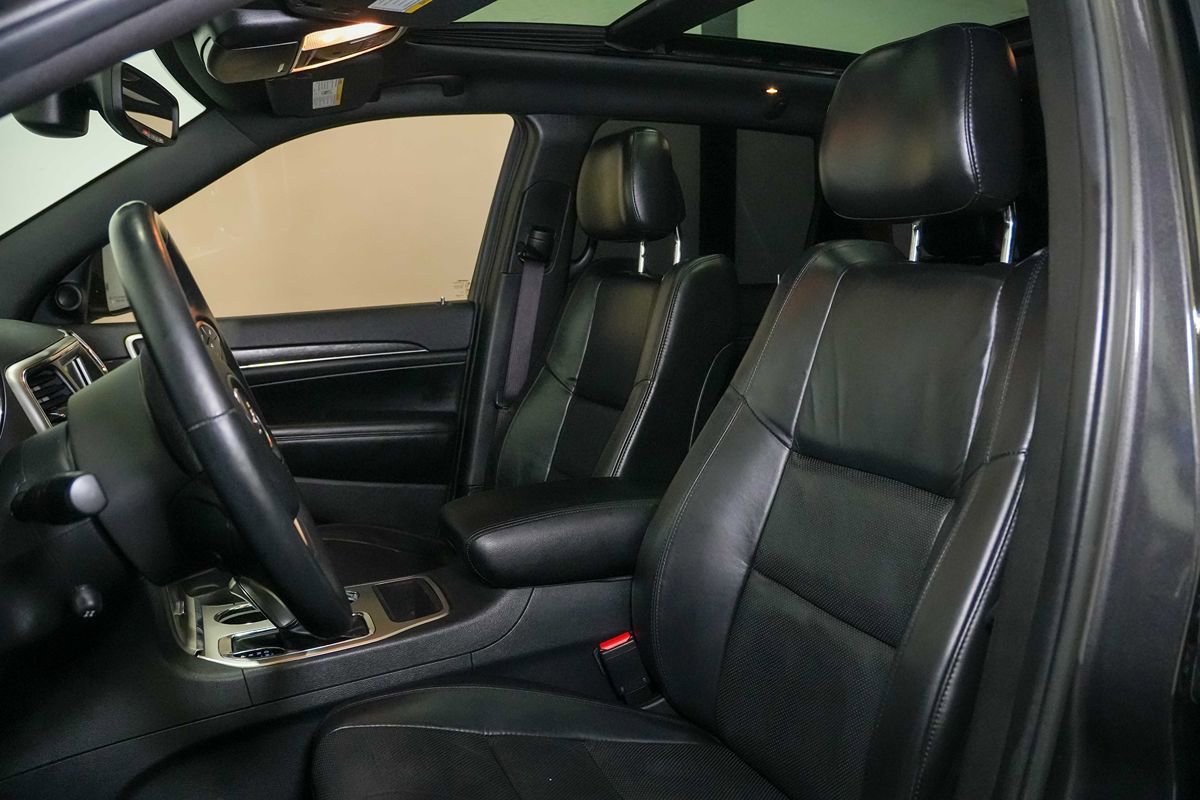 Used 2018 Jeep Grand Cherokee Limited w/ Luxury Group II RWD image 13